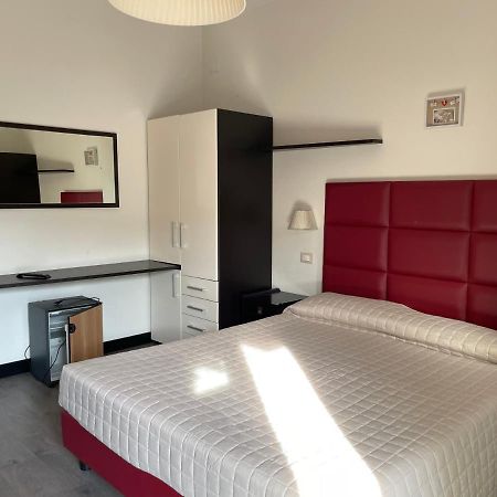 Hotel Vera تْشيزيناتيكو المظهر الخارجي الصورة