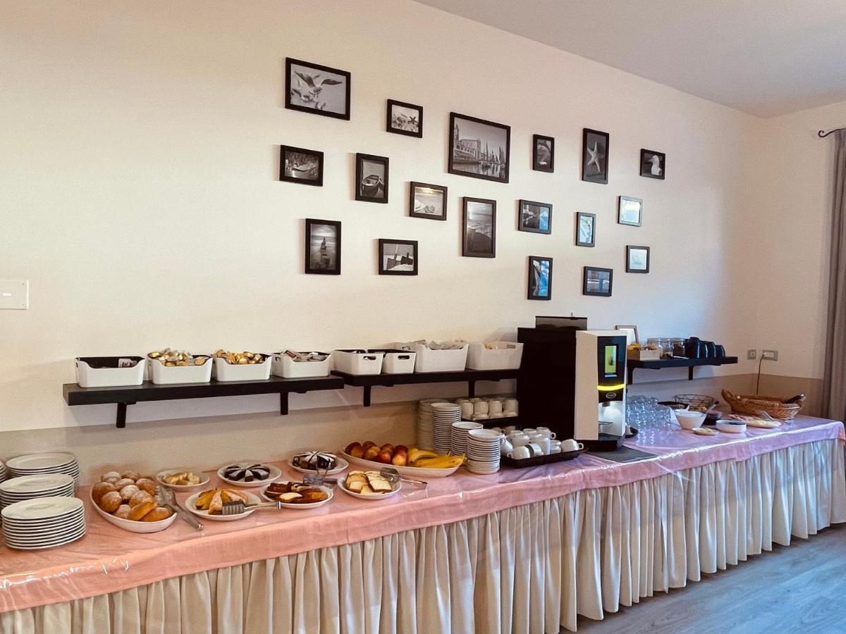Hotel Vera تْشيزيناتيكو المظهر الخارجي الصورة